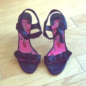 Women Coach Barrett Sneakers on Poshmark Women Coach Barrett Sneakers on Poshmark